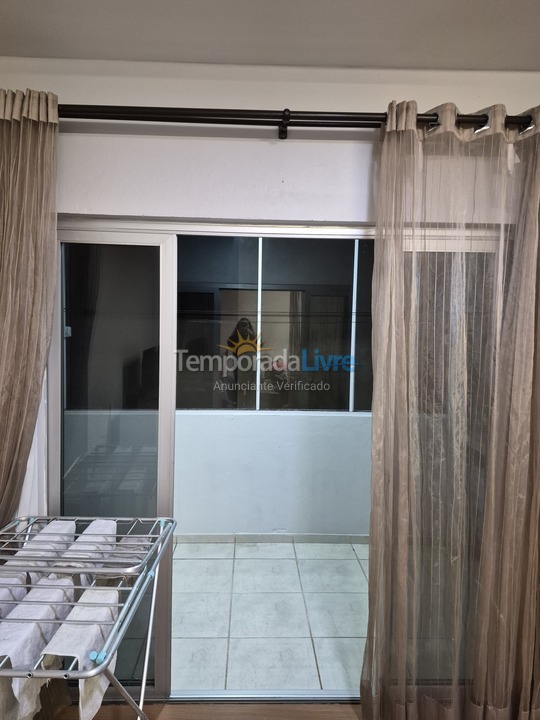 Apartamento para aluguel de temporada em São Francisco do Sul (Ubatuba)