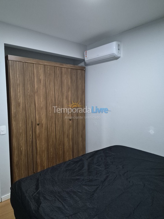 Apartamento para aluguel de temporada em São Francisco do Sul (Ubatuba)