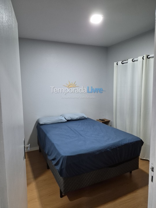 Apartamento para aluguel de temporada em São Francisco do Sul (Ubatuba)