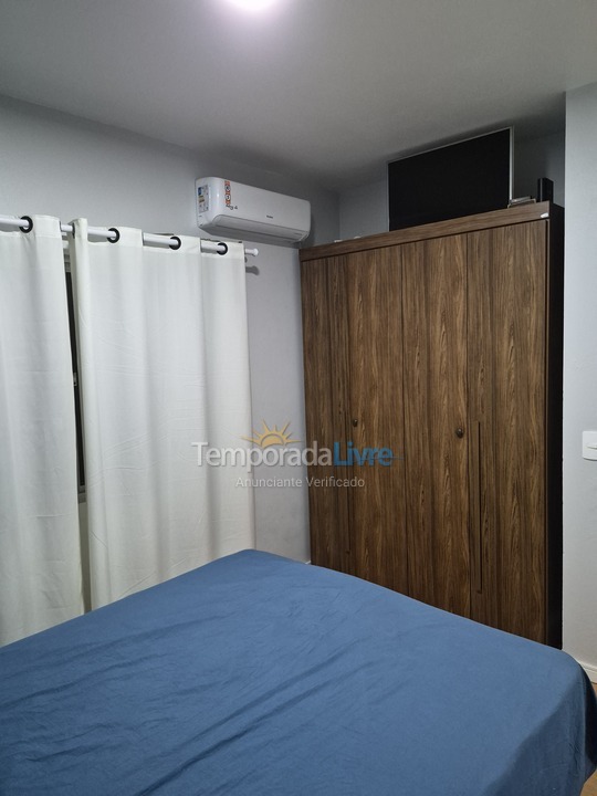 Apartamento para aluguel de temporada em São Francisco do Sul (Ubatuba)