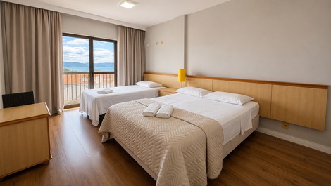Beautiful 2-bedroom apartment with ocean views in Canasvieiras.