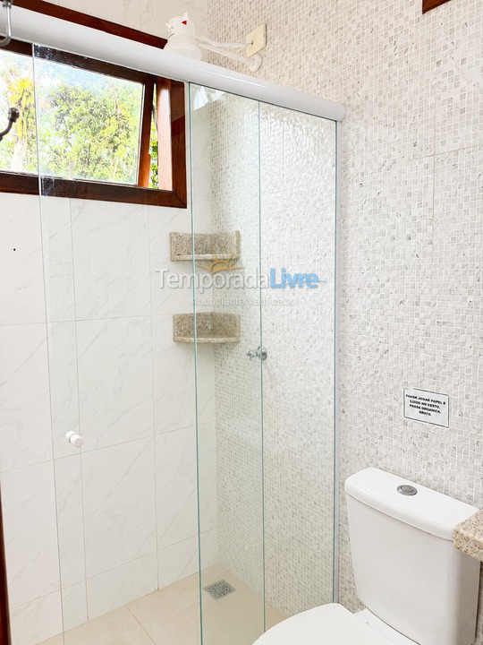 Casa para aluguel de temporada em Ubatuba (Praia de Itamambuca)