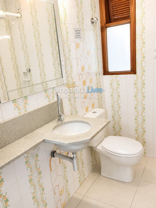 Casa para aluguel de temporada em Ubatuba (Praia de Itamambuca)