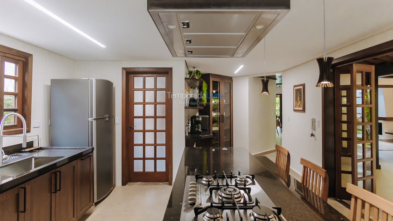 Casa para alquiler de vacaciones em São Sebastião (Juquehy)