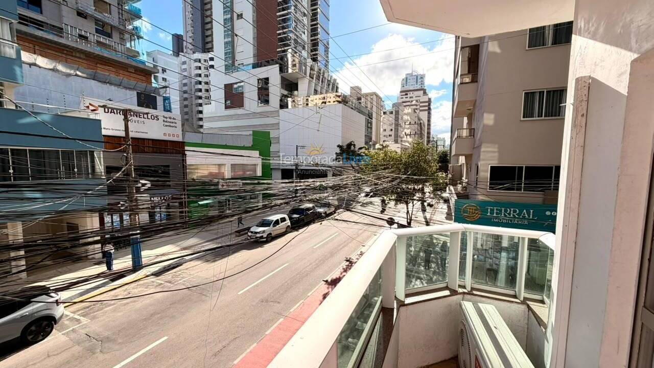 Apartamento para aluguel de temporada em Balneário Camboriú (Praia Central)