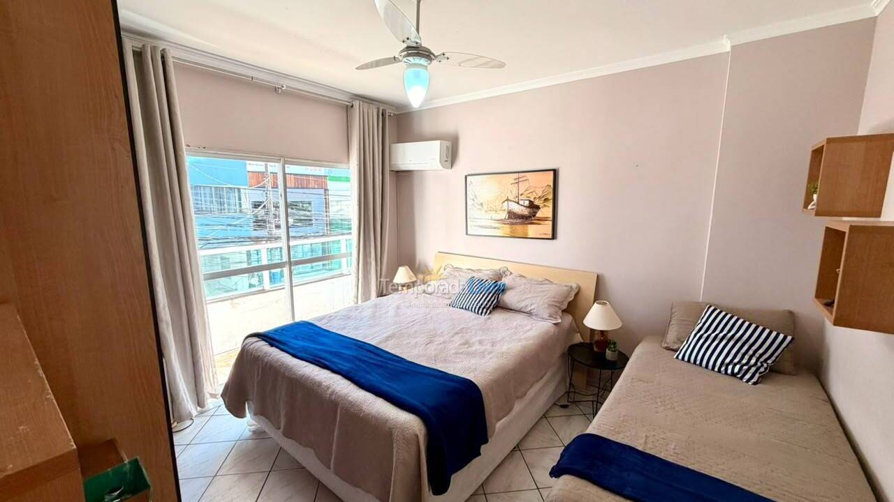 Apartamento para aluguel de temporada em Balneário Camboriú (Praia Central)