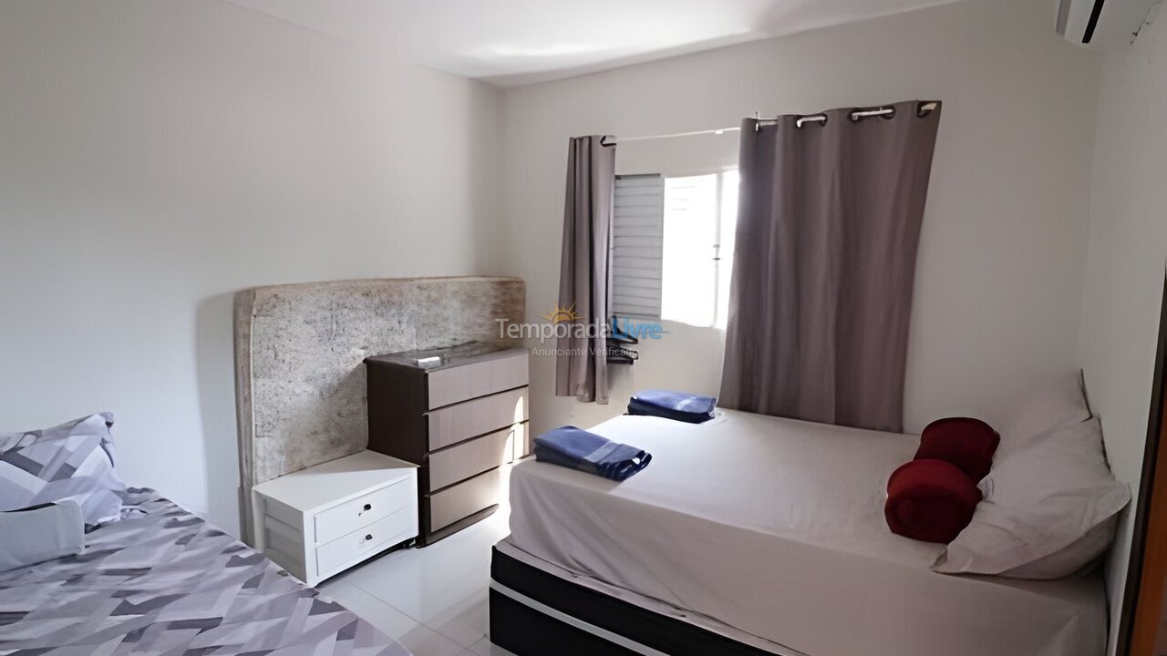 Apartamento para aluguel de temporada em Dourados (Vila Aurora)