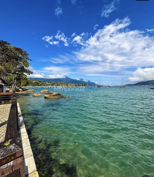 Casa para aluguel de temporada em Ilhabela (Perequê)