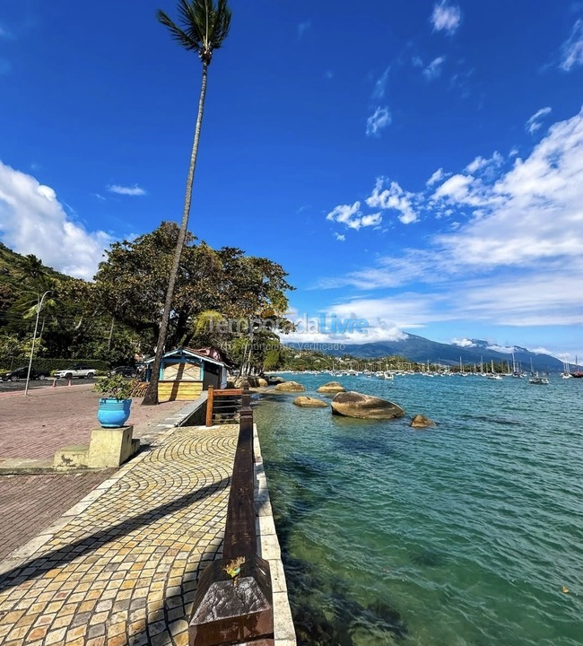 Casa para aluguel de temporada em Ilhabela (Perequê)