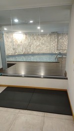 Apartamento Cabo Frio com piscina