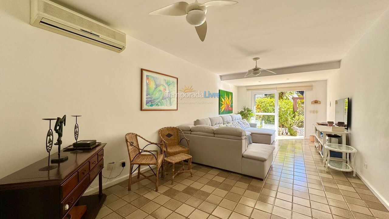 House for vacation rental in São Sebastião (Praia da Baleia)