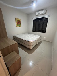 Apartment on Enseada Beach