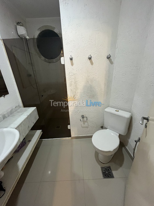 Apartment for vacation rental in Guarujá (Enseada)