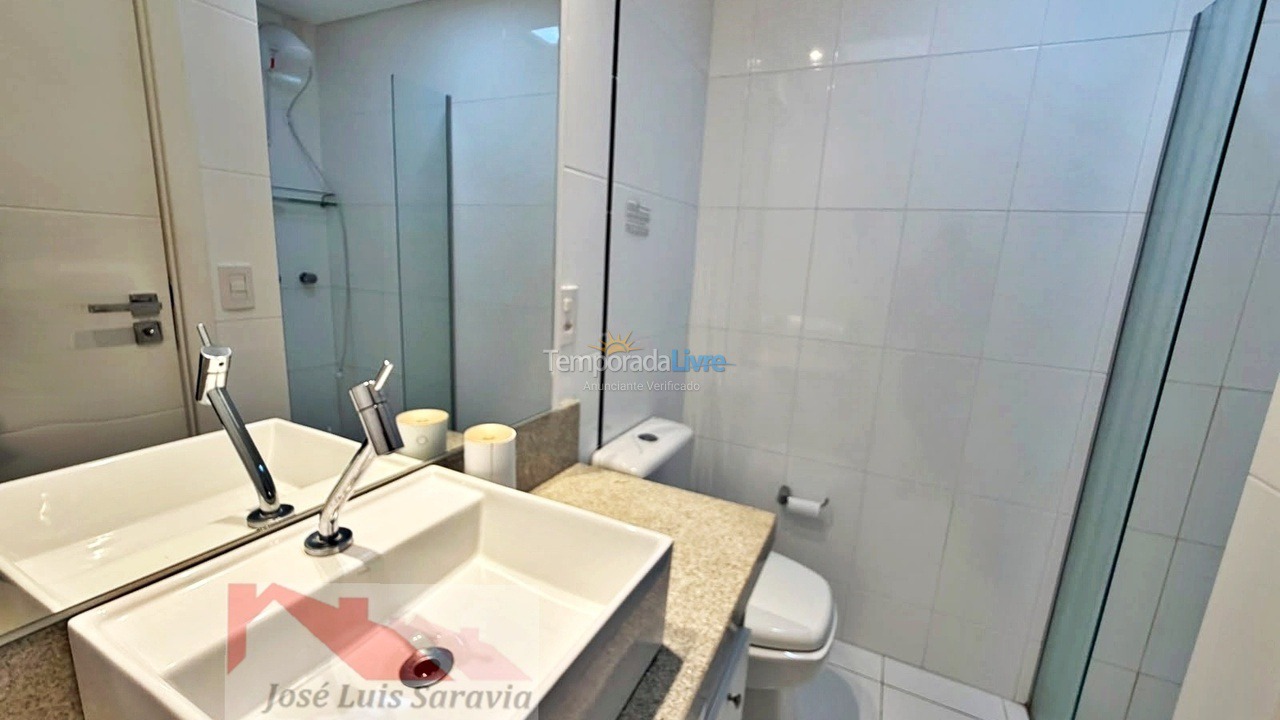 Apartamento para aluguel de temporada em Bombinhas (Praia de Bombas)