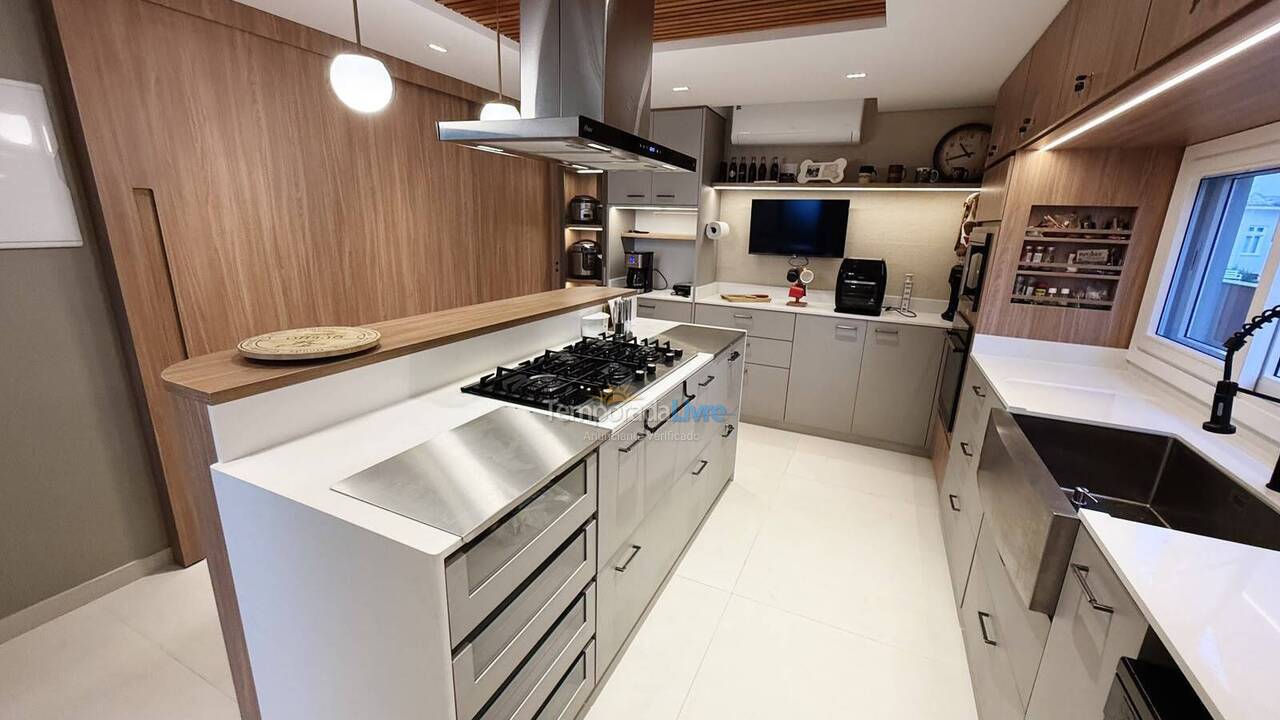 Casa para alquiler de vacaciones em Florianopolis (Jurerê Internacional)