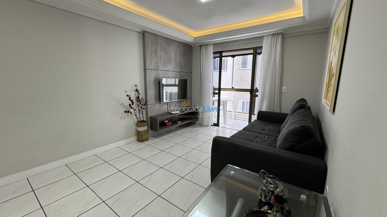 Apartment for vacation rental in Itapema (Meia Praia)