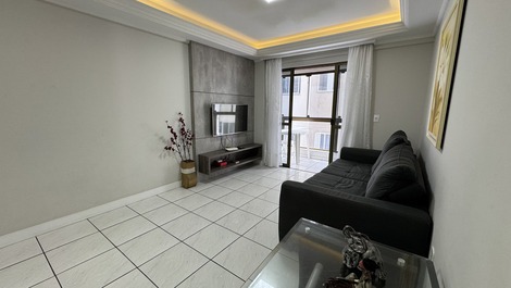 Side view of the sea, 2 bedrooms, Meia Praia.