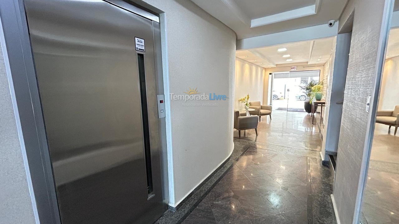 Apartment for vacation rental in Itapema (Meia Praia)