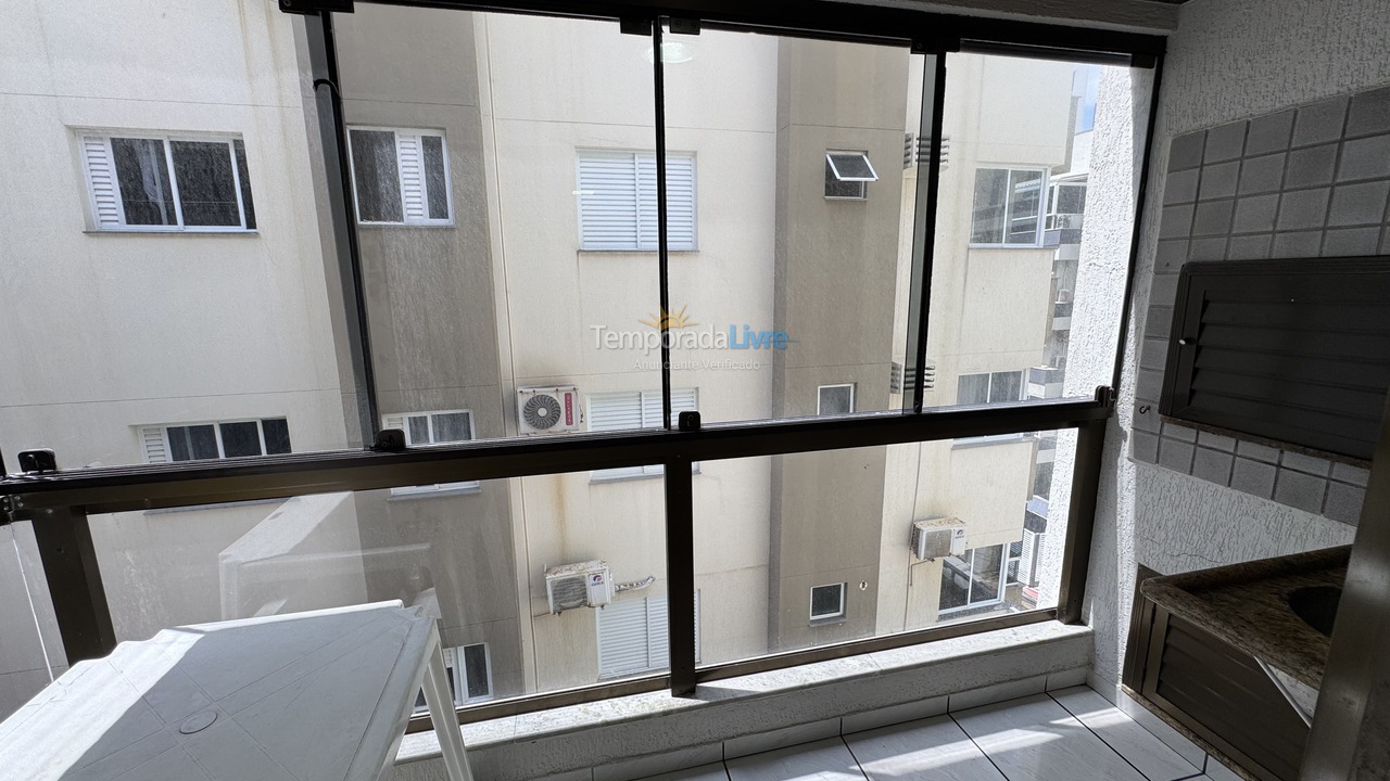 Apartment for vacation rental in Itapema (Meia Praia)