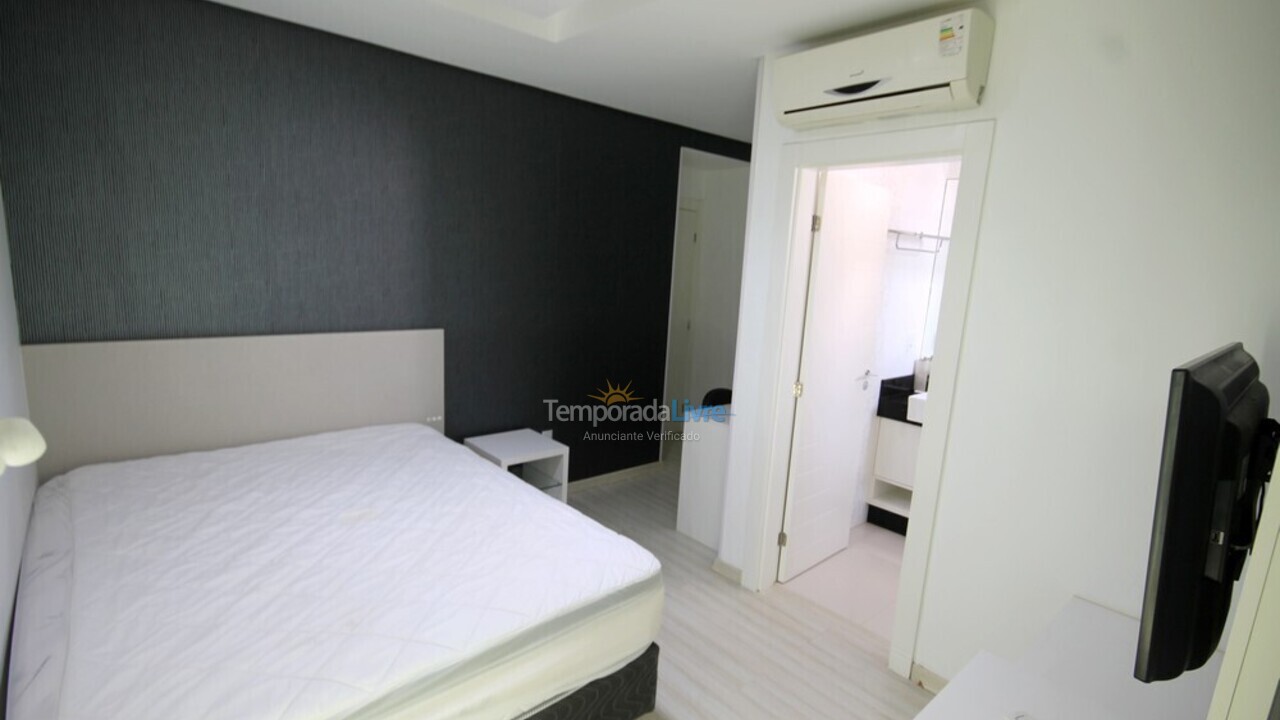 Apartment for vacation rental in Itapema (Meia Praia)