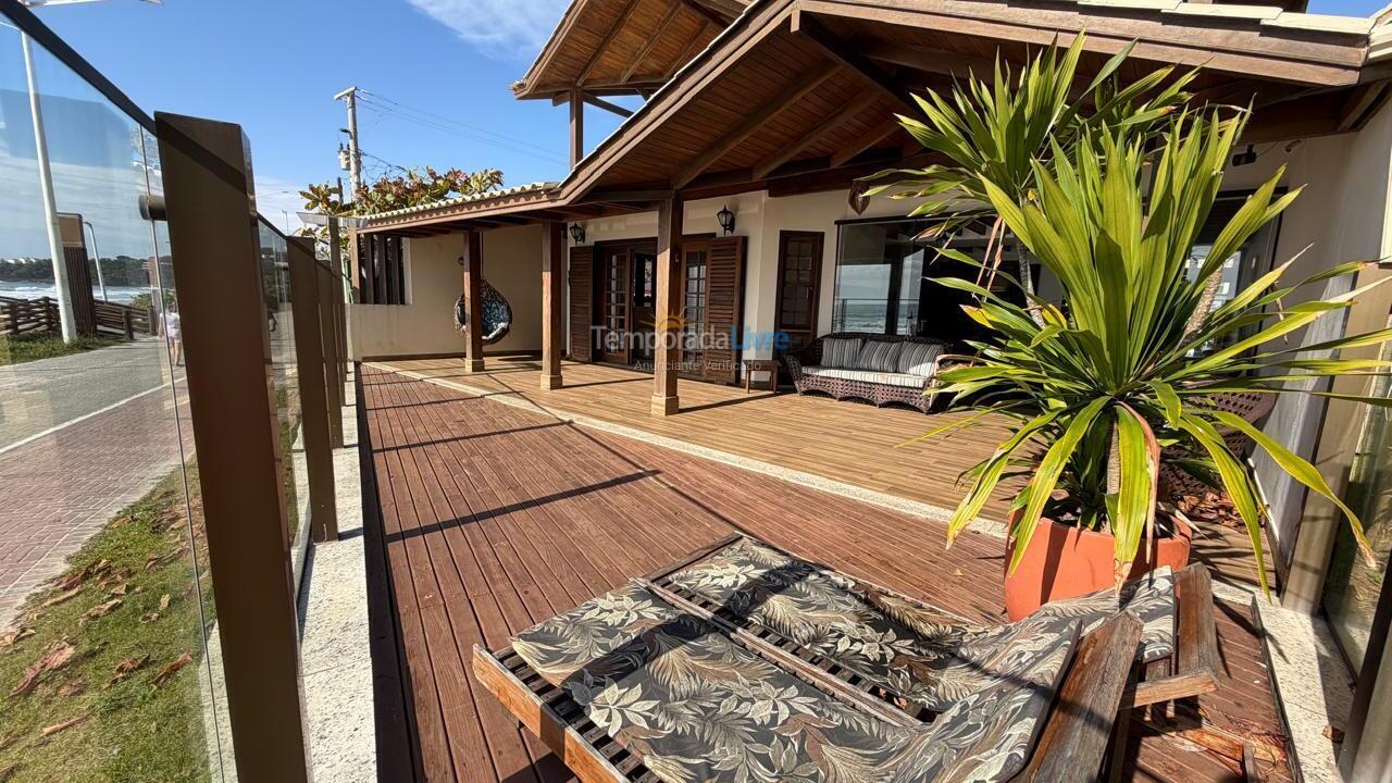 House for vacation rental in Bombinhas (Praia de Bombas)