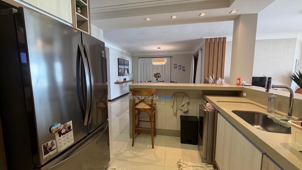 House for vacation rental in Bombinhas (Praia de Bombas)