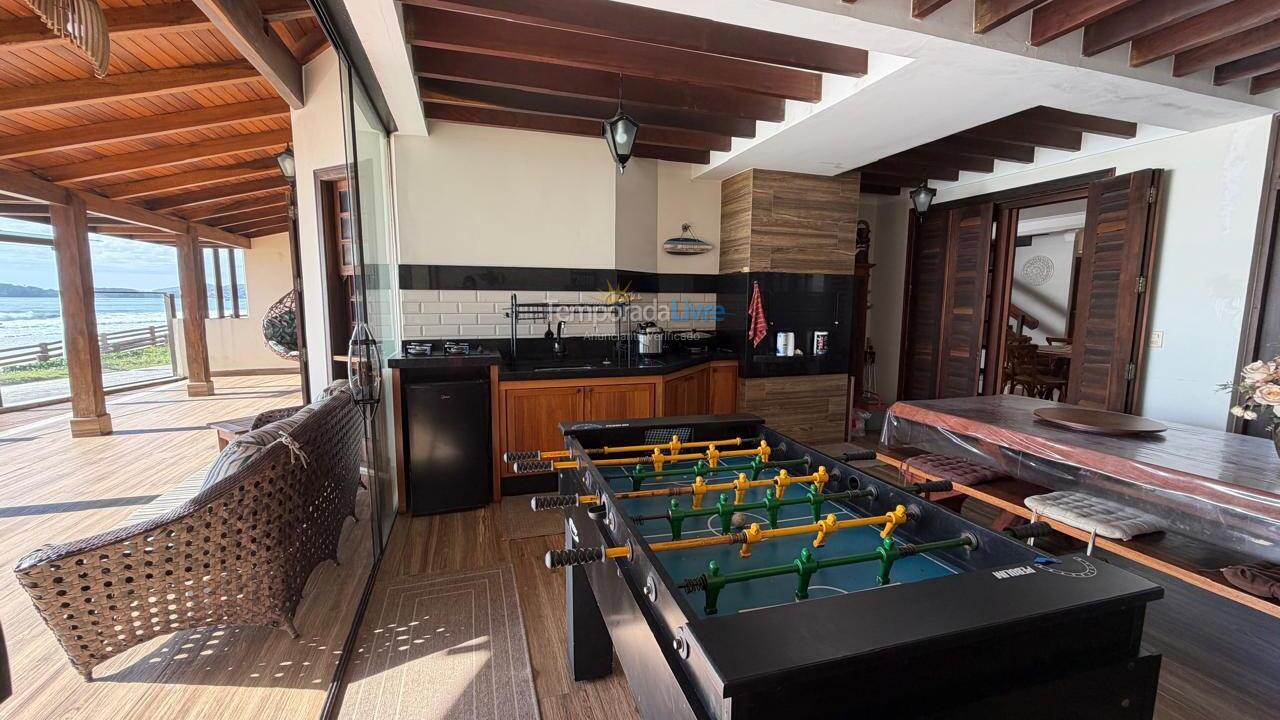 House for vacation rental in Bombinhas (Praia de Bombas)