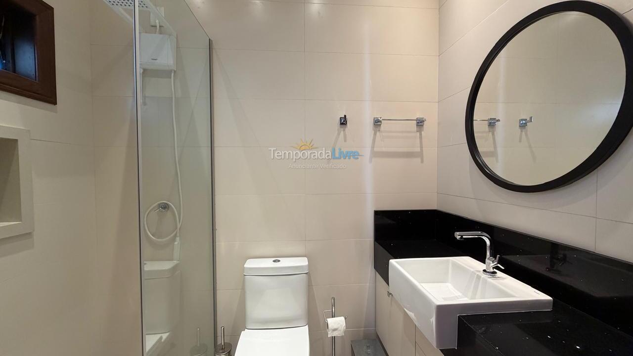 House for vacation rental in Bombinhas (Praia de Bombas)