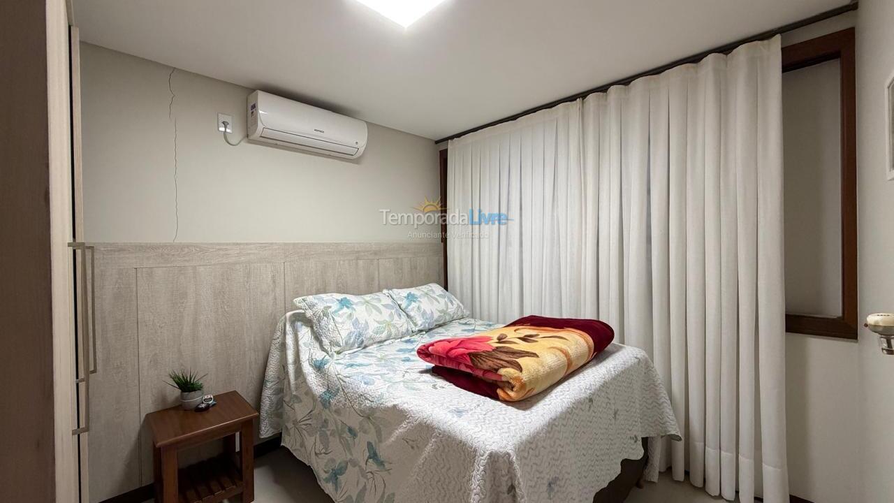 House for vacation rental in Bombinhas (Praia de Bombas)