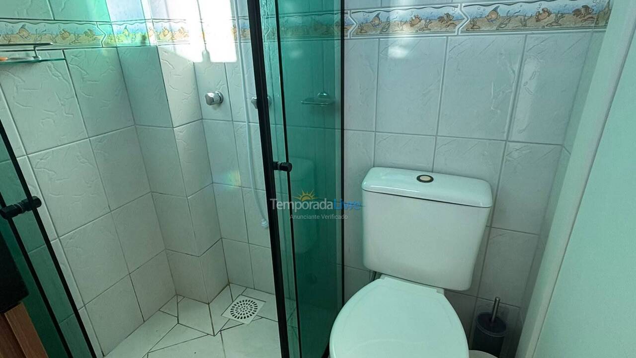 Apartamento para alquiler de vacaciones em Governador Celso Ramos (Praia de Palmas)