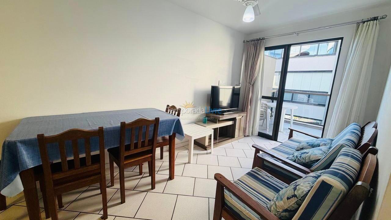 Apartamento para aluguel de temporada em Bombinhas (Praia de Bombas)