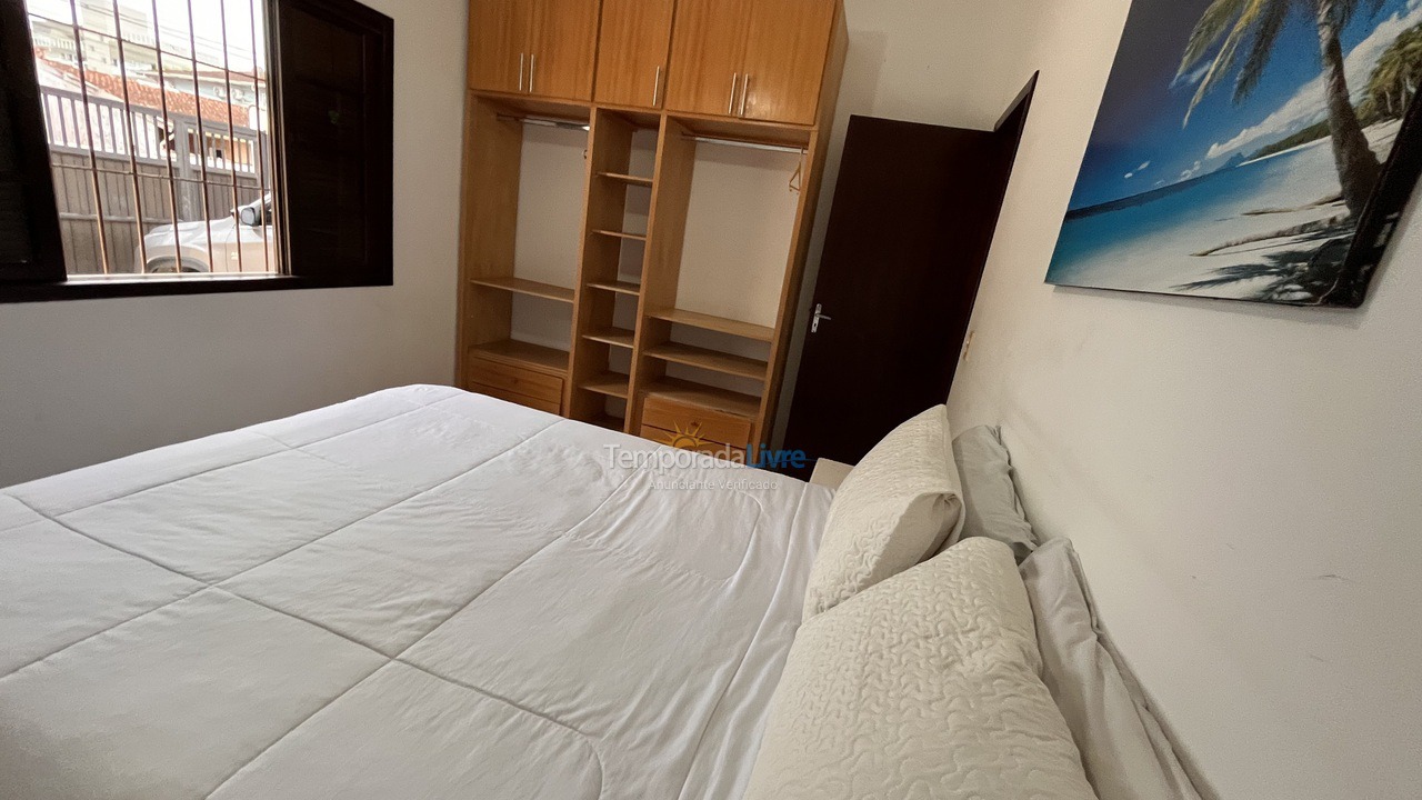 House for vacation rental in Ubatuba (Praia das Toninhas)