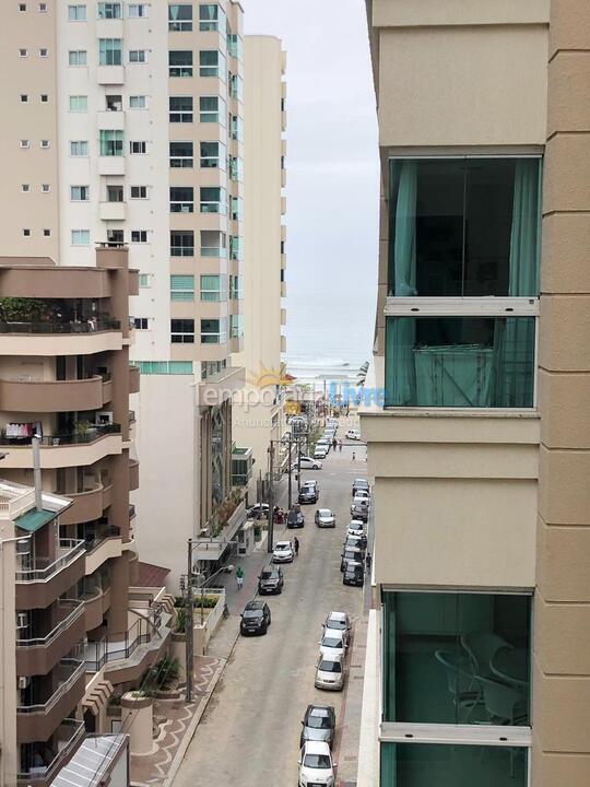 Apartamento para aluguel de temporada em Itapema (Meia Praia)