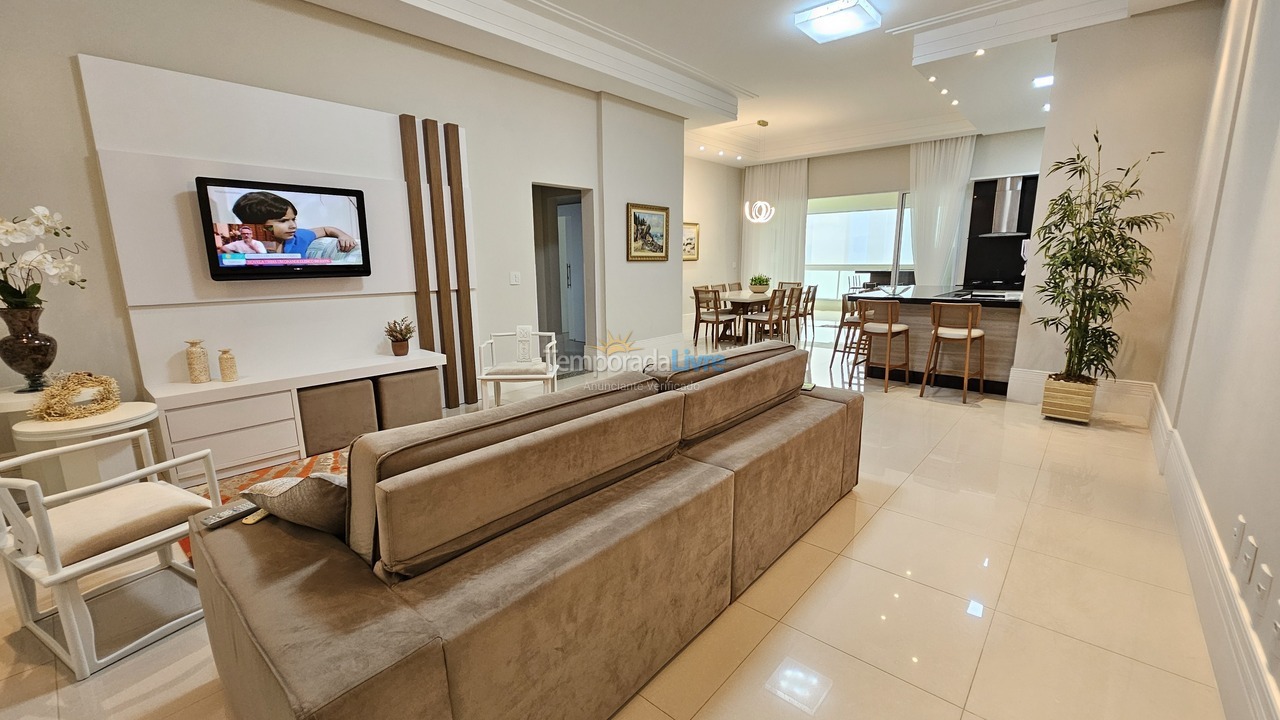 Apartment for vacation rental in Itapema (Meia Praia)