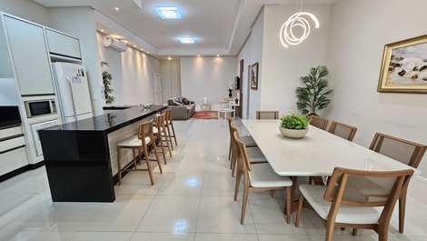 Apartment for rent in Itapema - Meia Praia