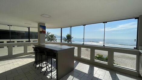 Oceanfront Apartment!