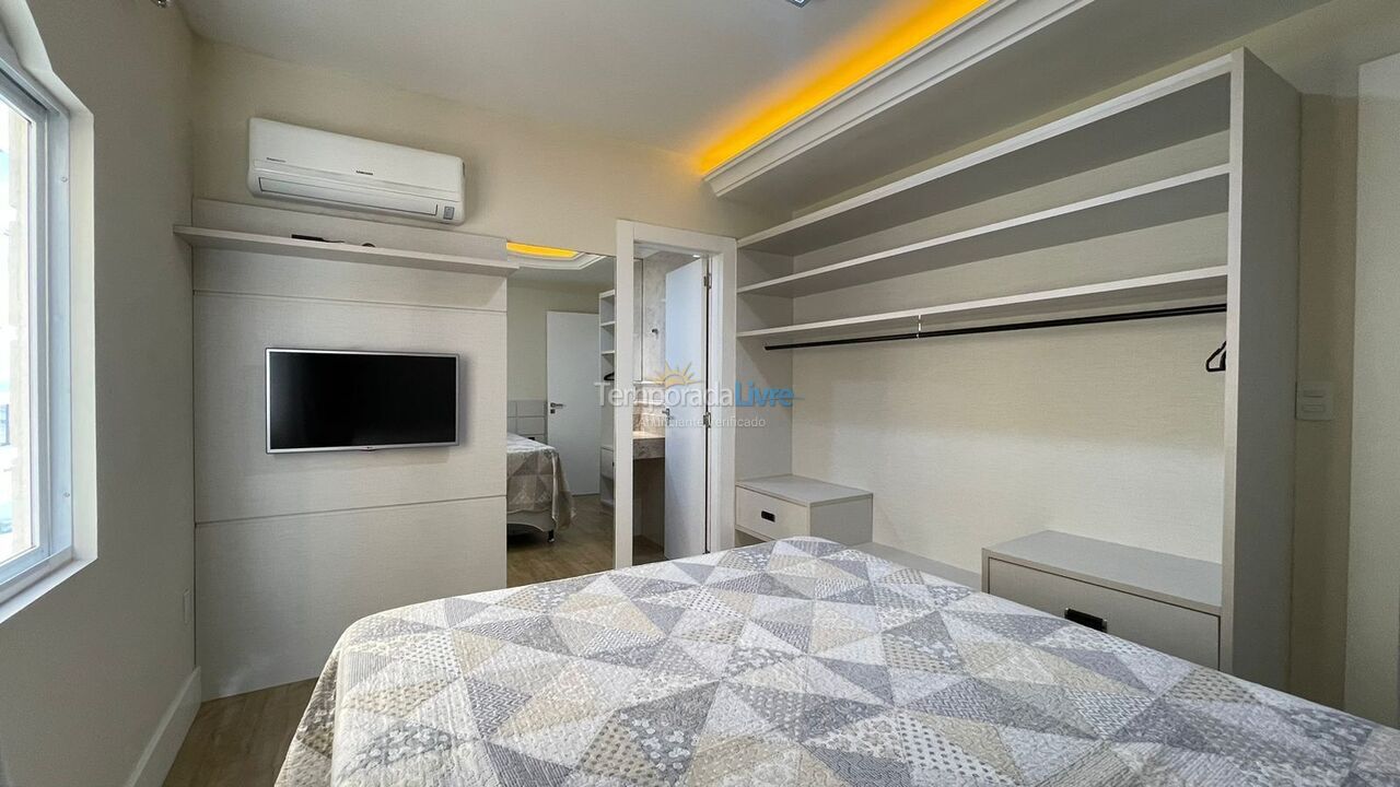 Apartment for vacation rental in Itapema (Meia Praia)
