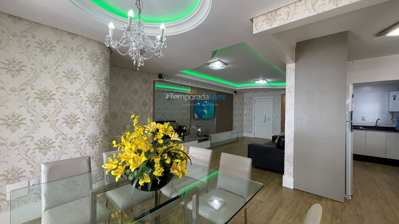 Apartment for vacation rental in Itapema (Meia Praia)