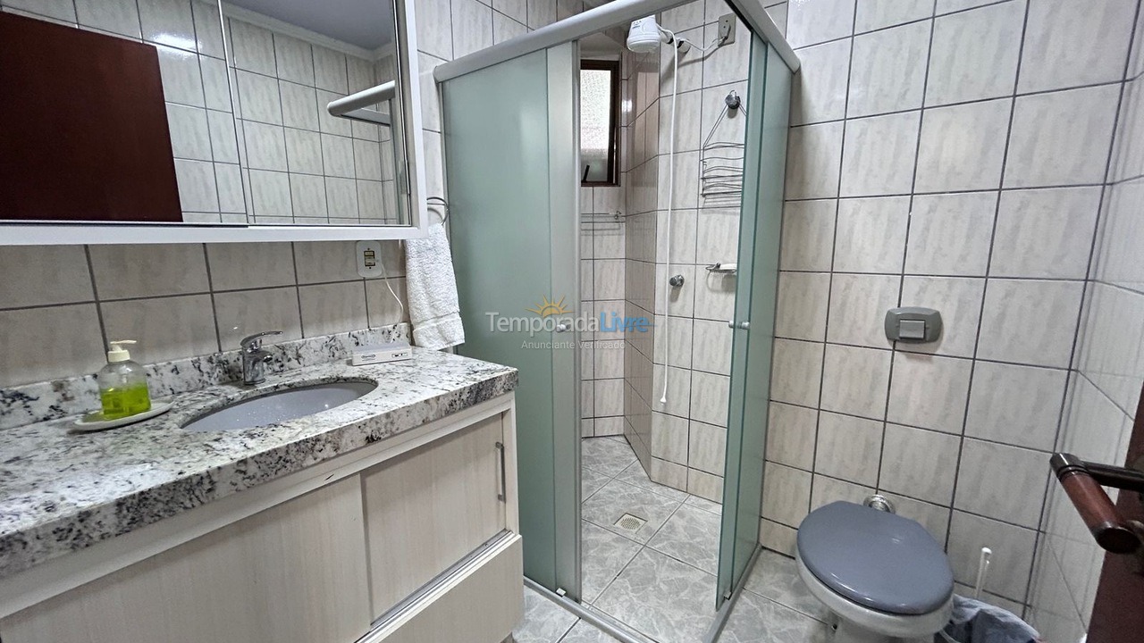Apartment for vacation rental in Itapema (Meia Praia)