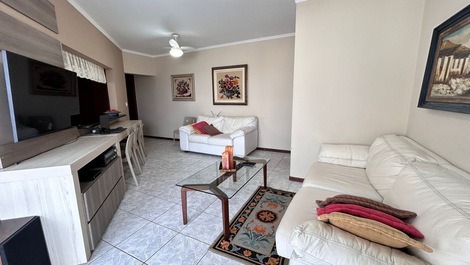 2 Bedrooms Meia Praia Itapema Vacation Rental