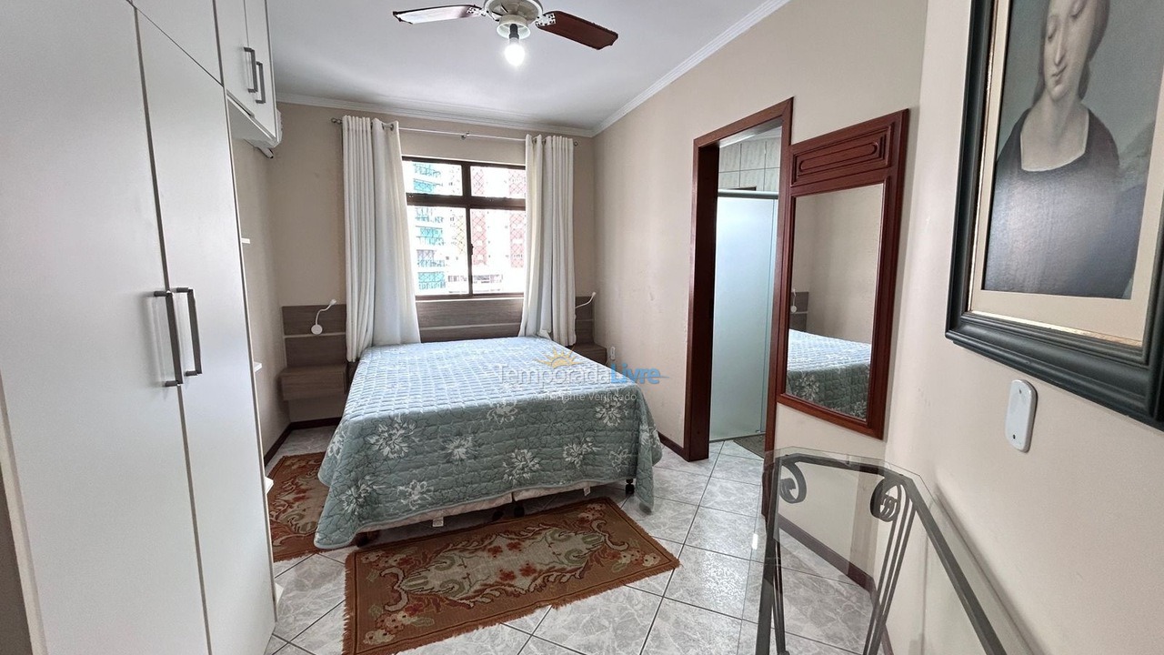 Apartment for vacation rental in Itapema (Meia Praia)