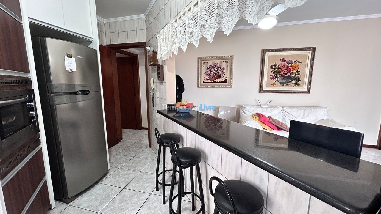 Apartment for vacation rental in Itapema (Meia Praia)