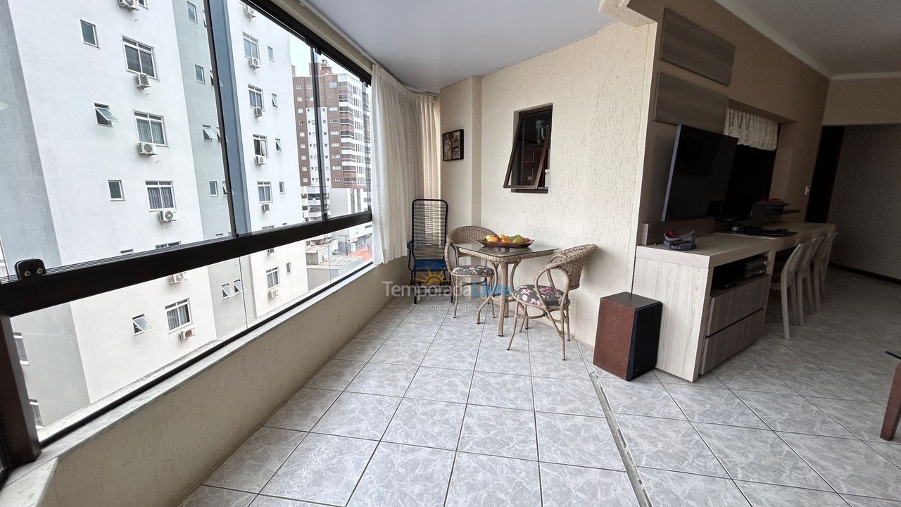 Apartment for vacation rental in Itapema (Meia Praia)