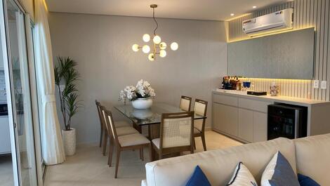 Wonderful beachfront property - 4 suites - complete leisure facilities