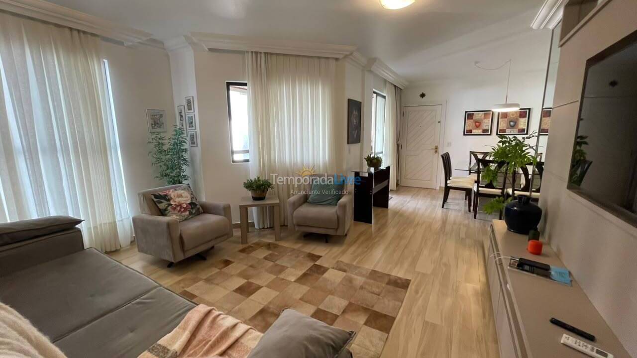 Apartment for vacation rental in Balneário Camboriú (Praia Central)