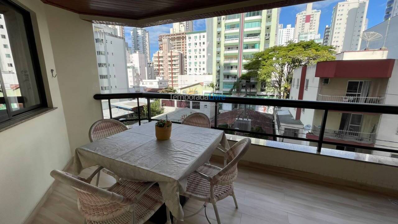 Apartment for vacation rental in Balneário Camboriú (Praia Central)