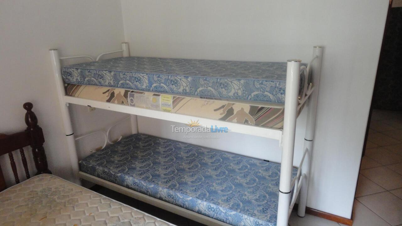 Apartment for vacation rental in Itapema (Meia Praia)