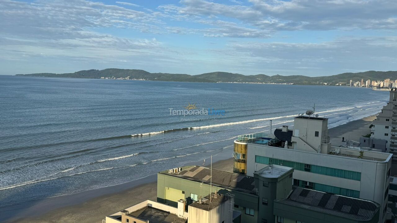 Apartment for vacation rental in Itapema (Meia Praia)