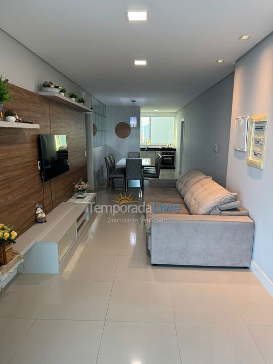 Apartment for vacation rental in Itapema (Meia Praia)