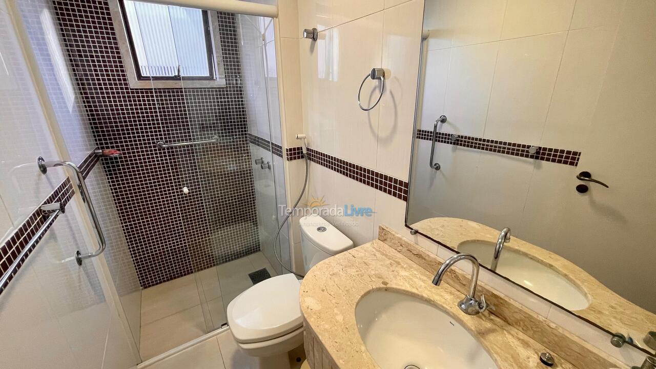 Apartamento para aluguel de temporada em Balneário Camboriú (Praia Central)